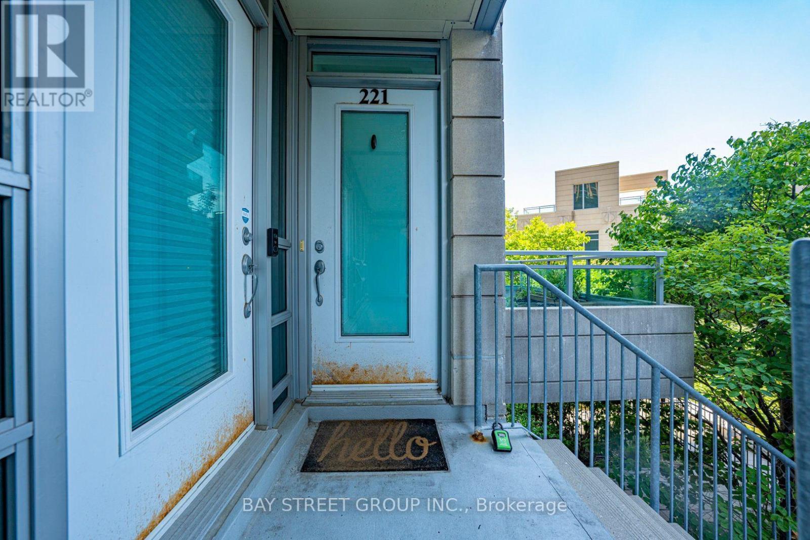 #221 31 OLIVE AVENUE - 43