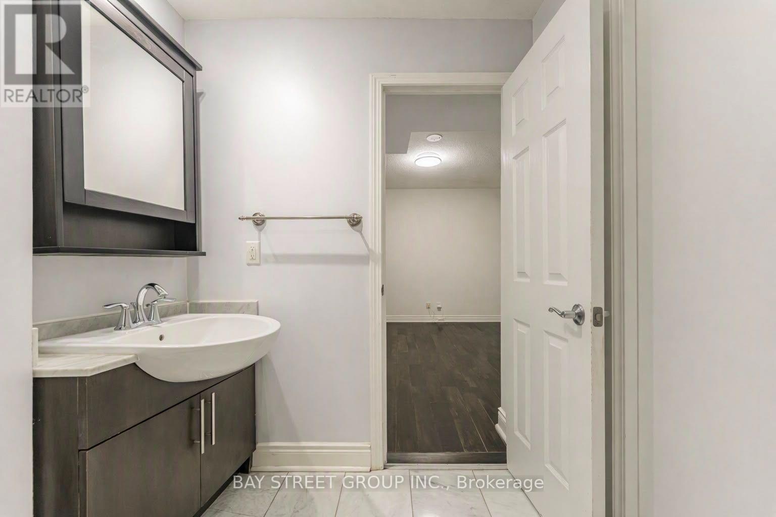 #221 31 OLIVE AVENUE - 41