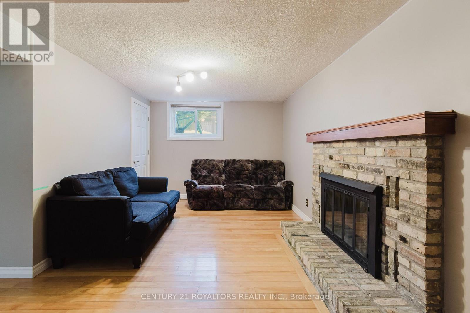 674 CHIDDINGTON AVENUE - Image 21