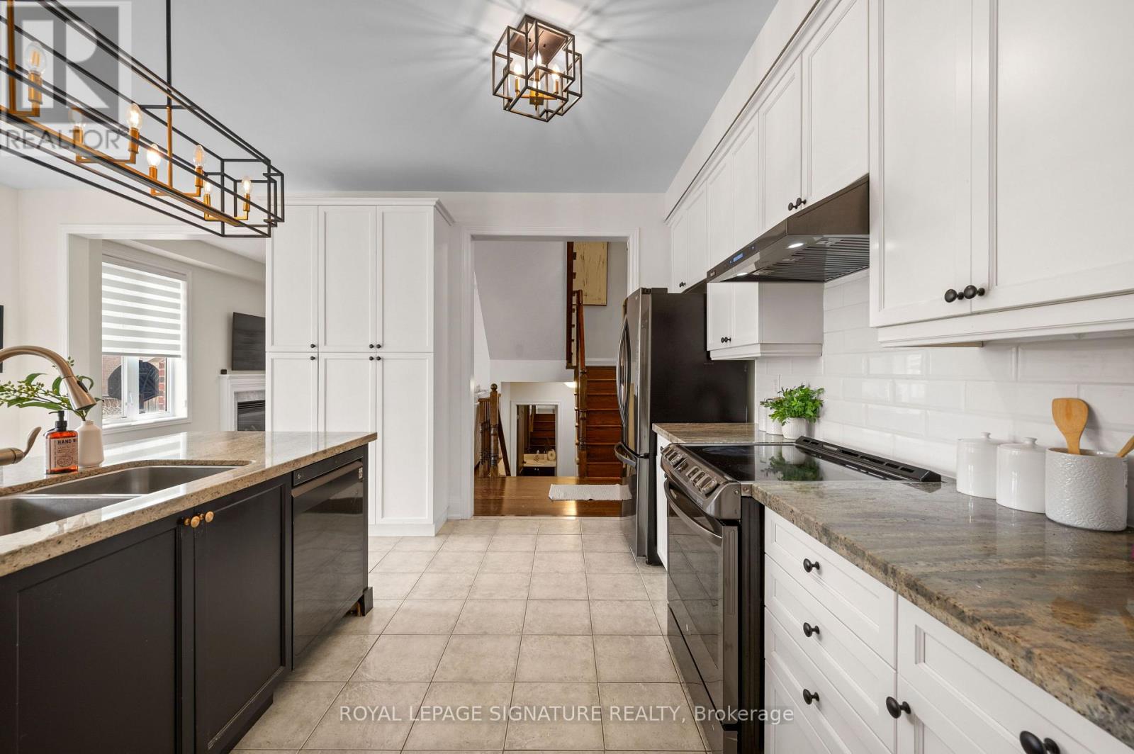 6 CEDARHOLME AVENUE - 19