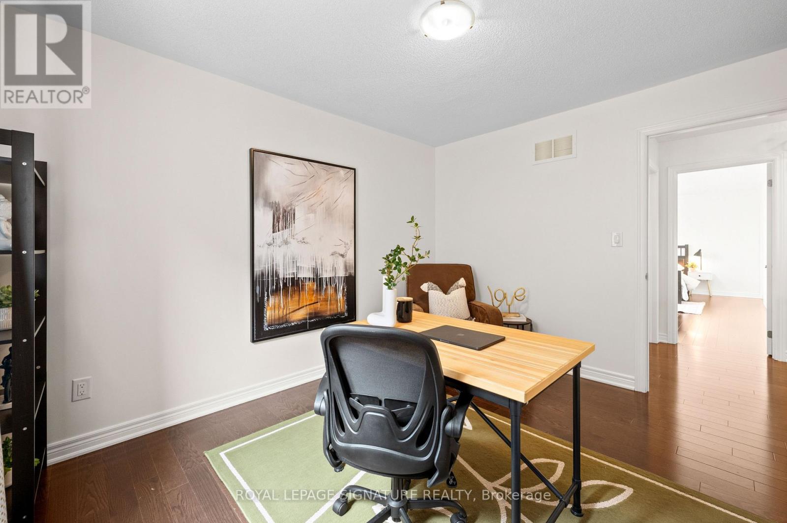 6 CEDARHOLME AVENUE - 33