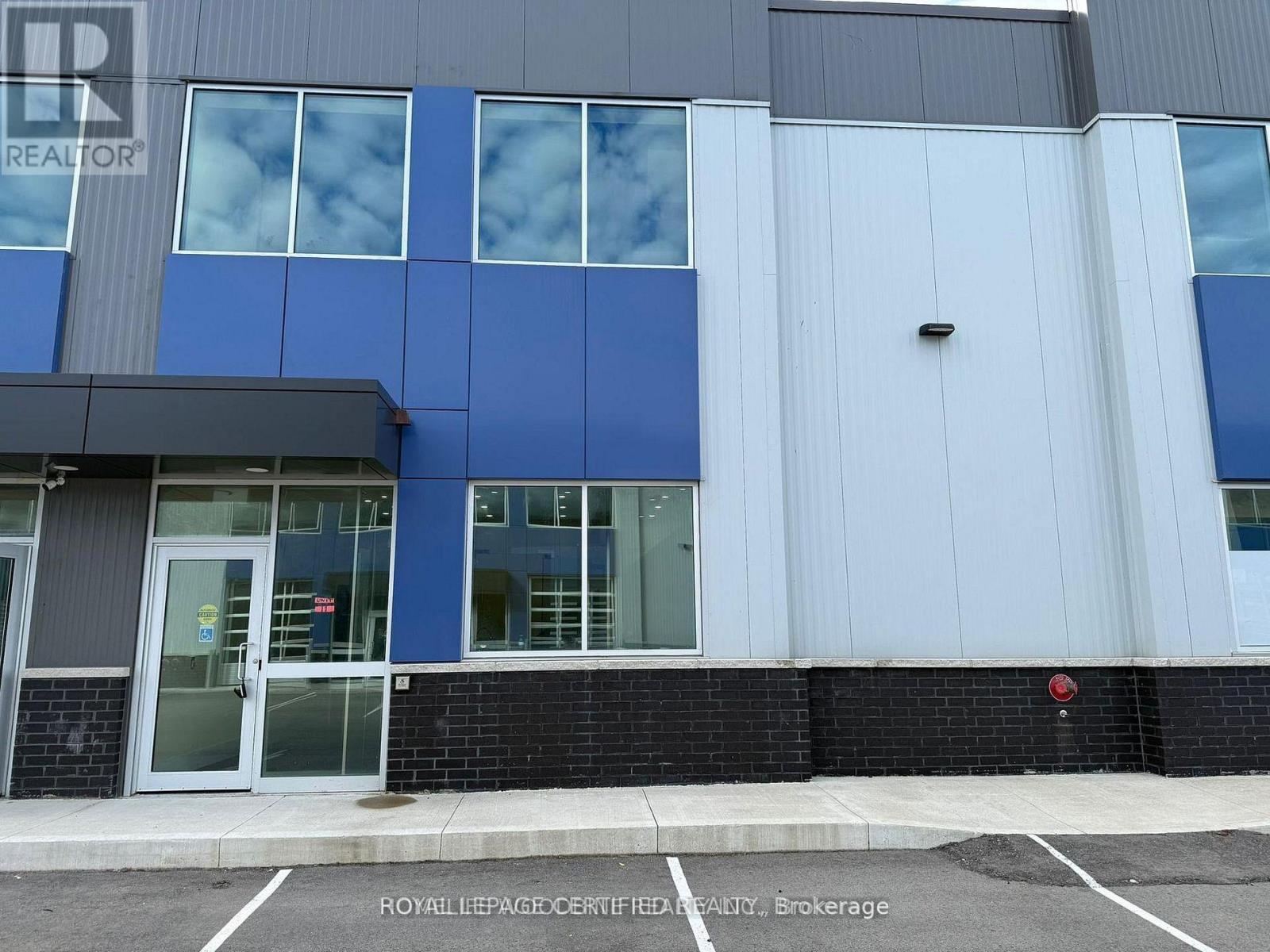 11 - 406 PRITCHARD ROAD
