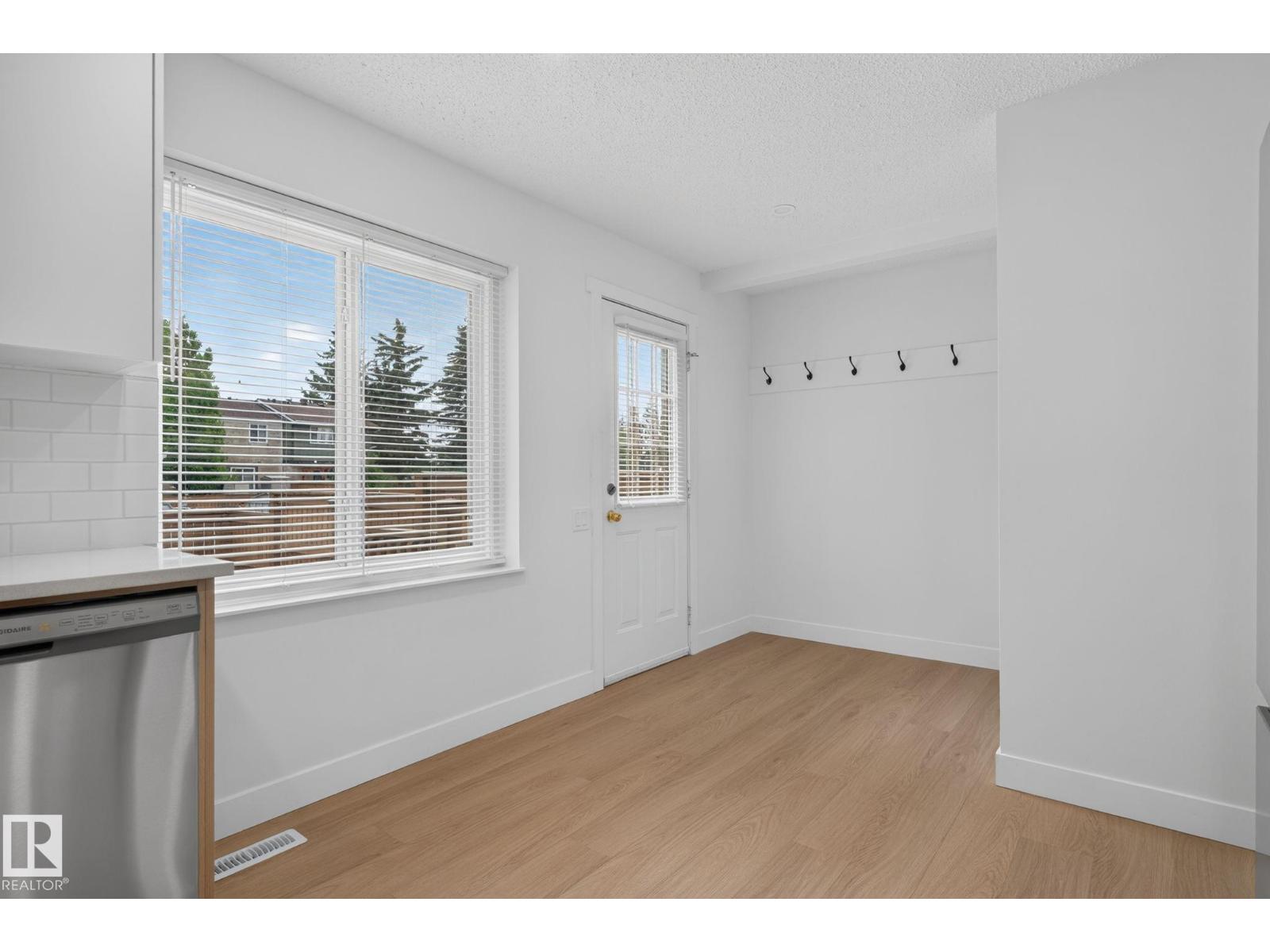 8059 178 ST NW - 10
