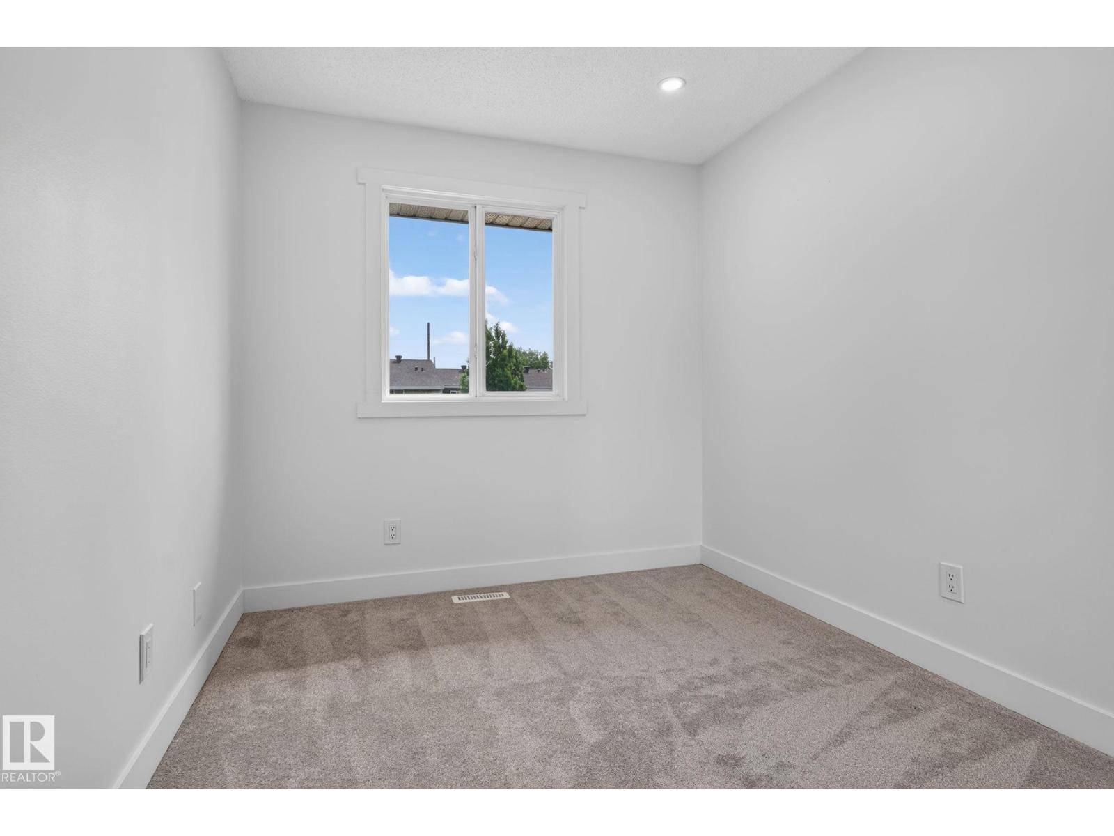 8059 178 ST NW - 21