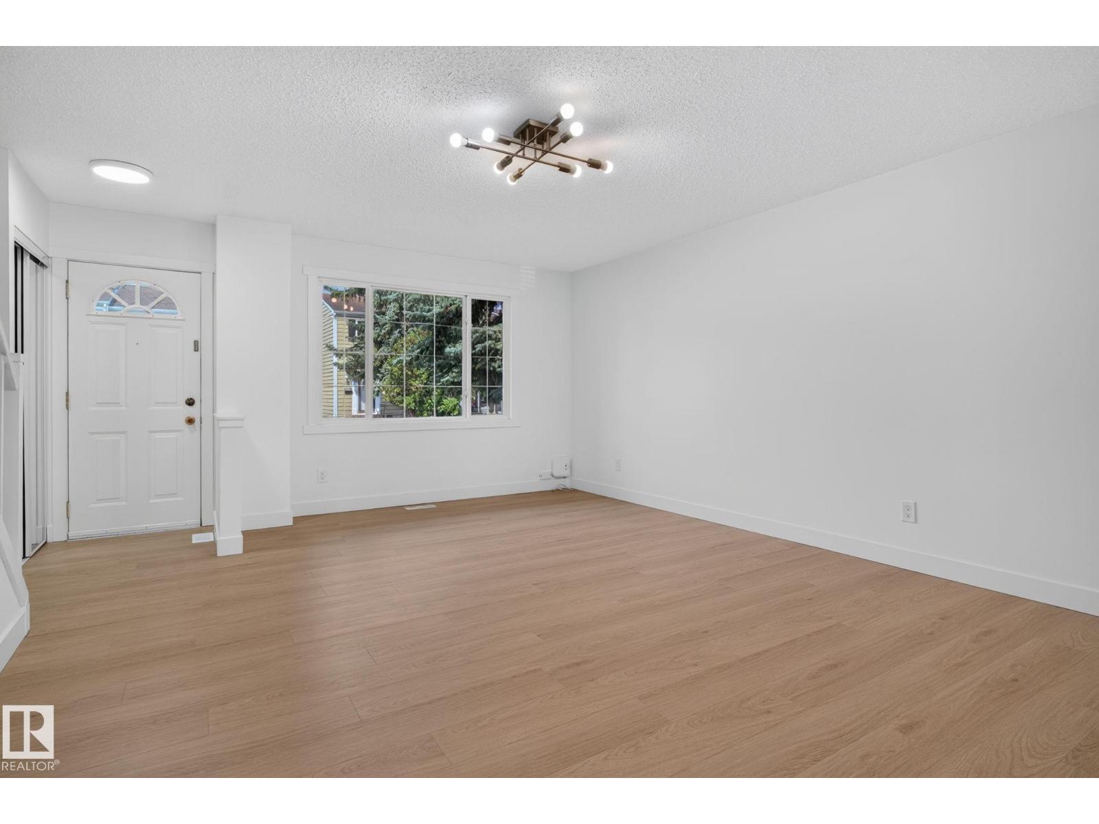8059 178 ST NW - 3