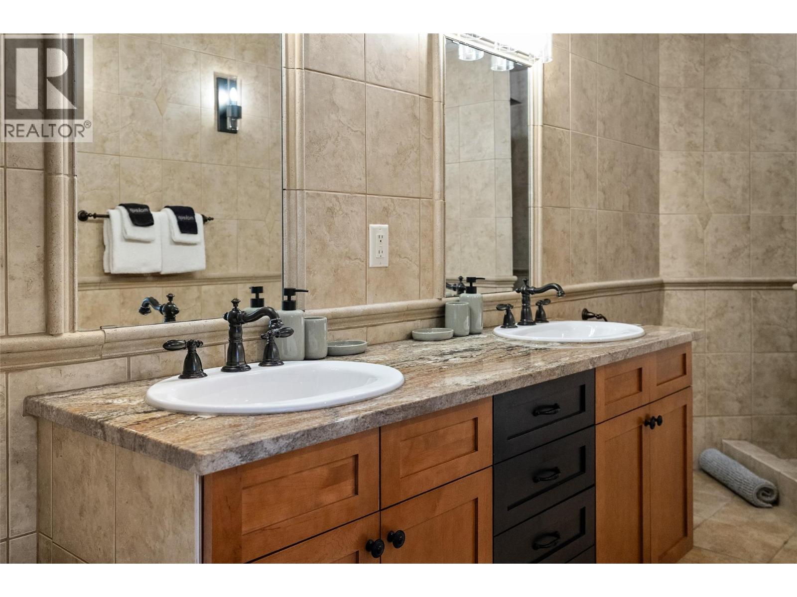 1802 GREYWOLF Drive - 29