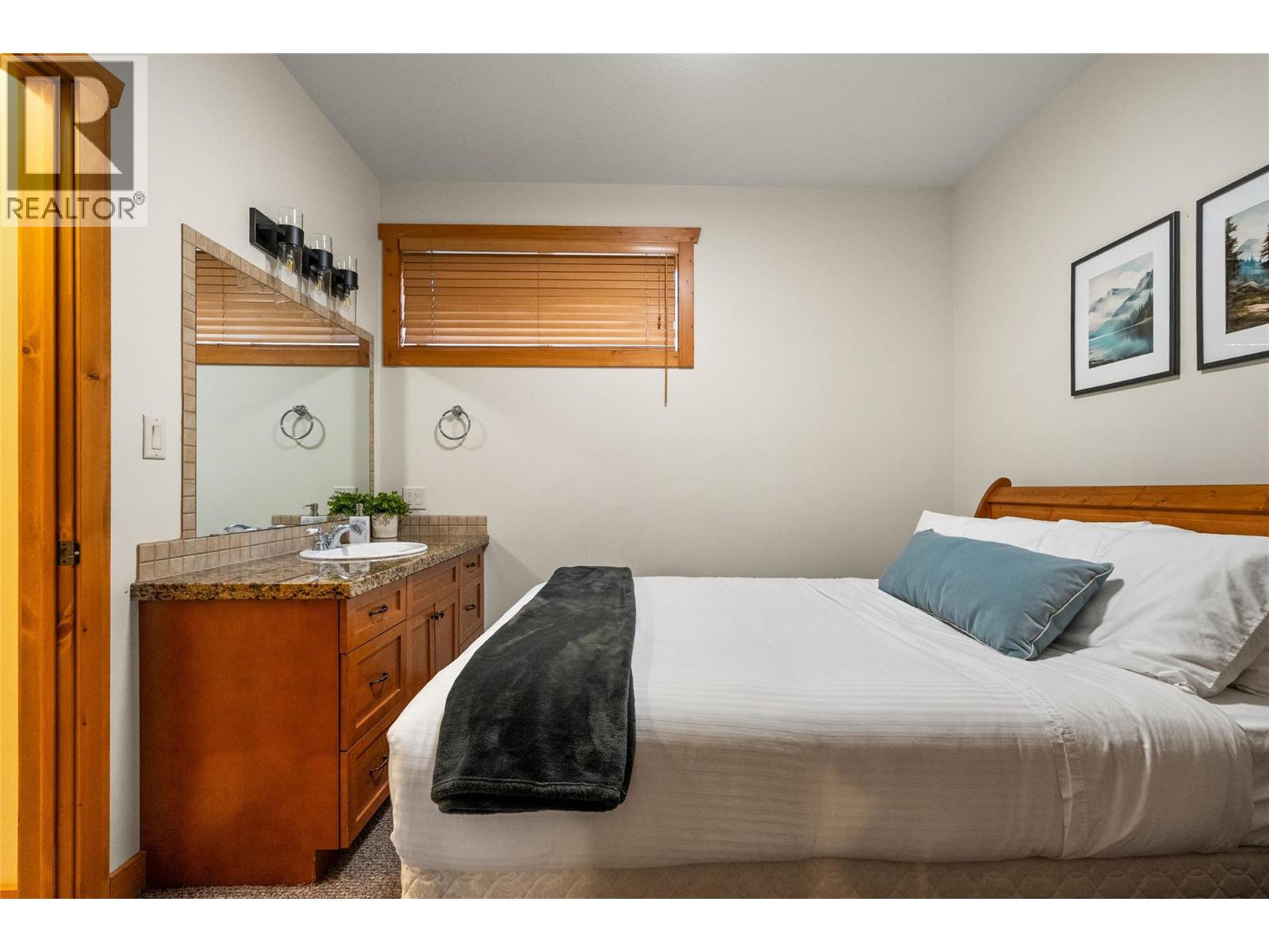 1802 GREYWOLF Drive - Image 50