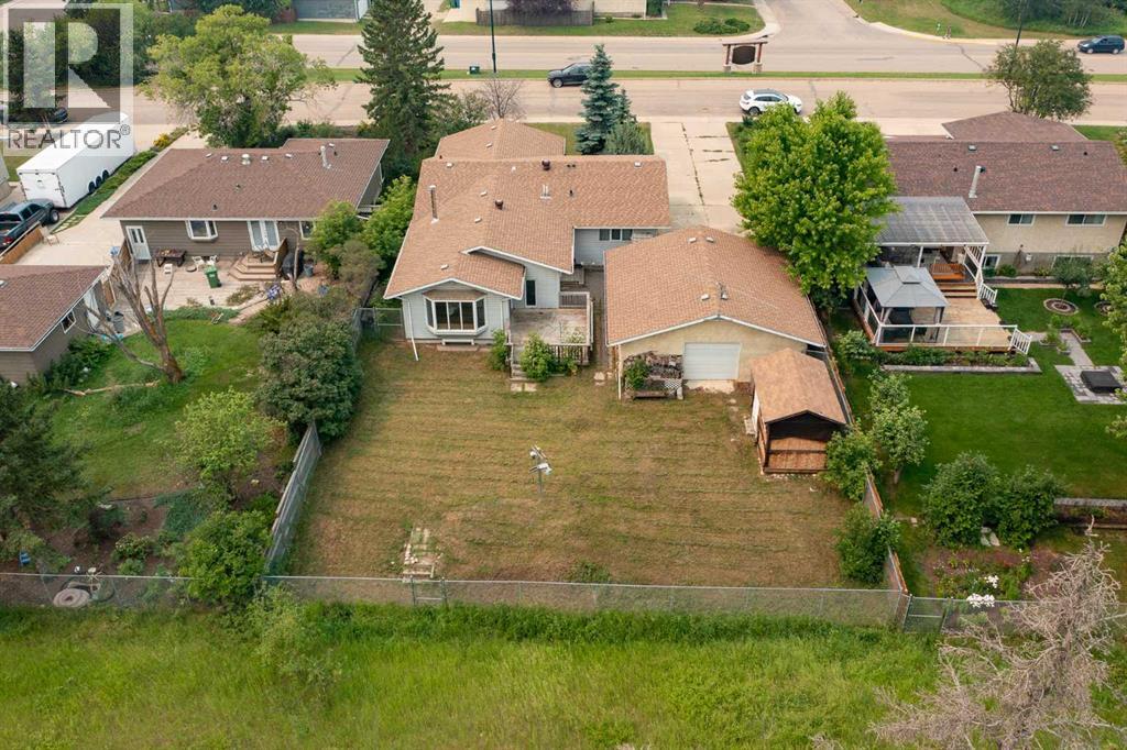 37 Pamely Avenue - 2