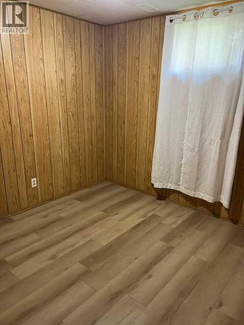 5005 47 Avenue - Image 16