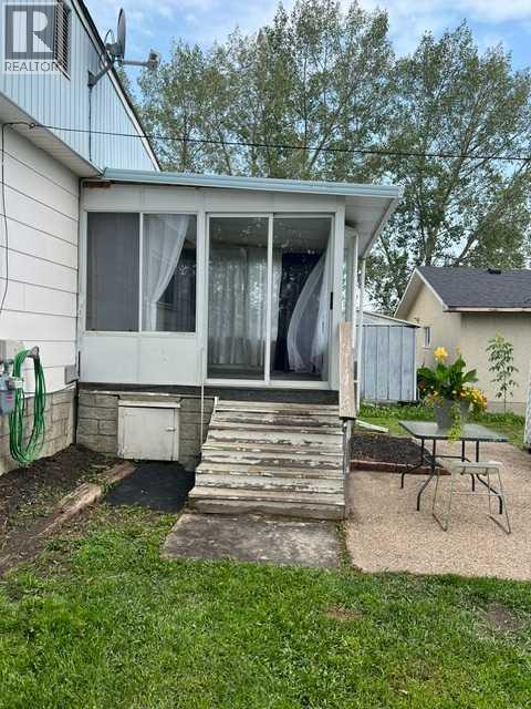 5005 47 Avenue - Image 19