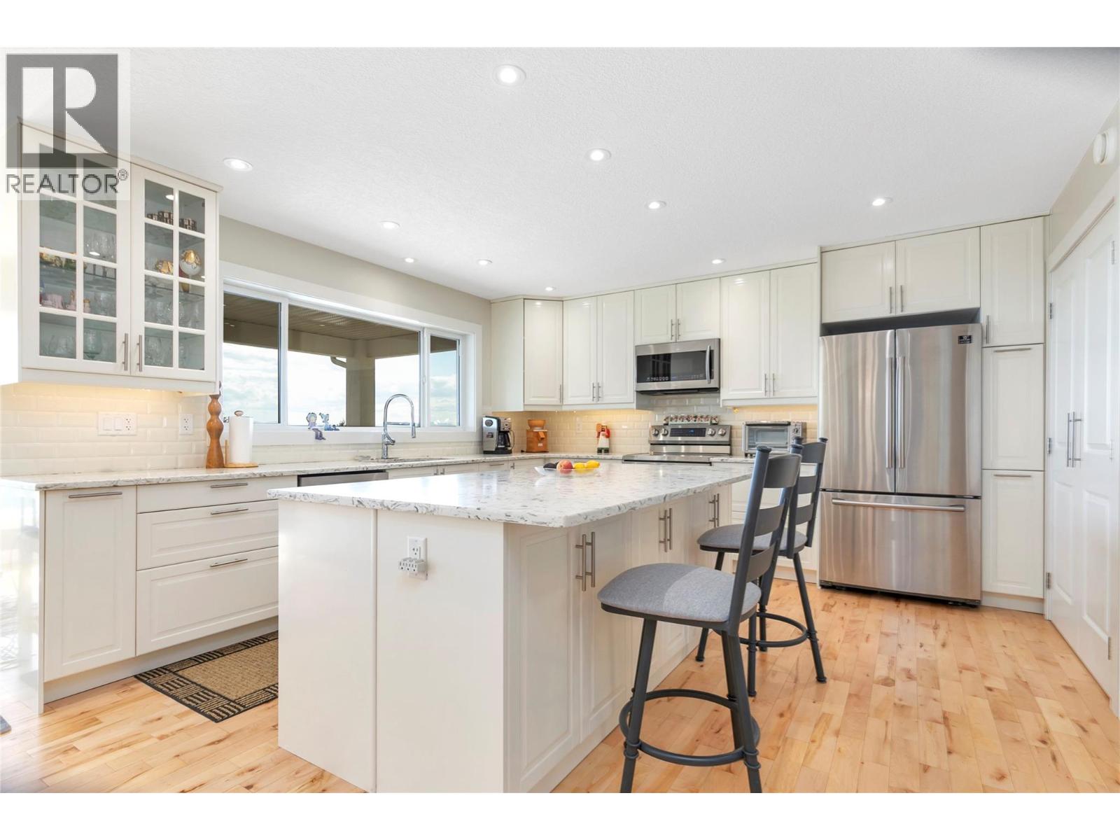 1415 WOLF WAY Road - 8