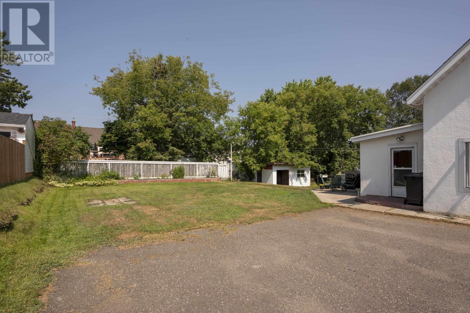 34 Knight ST - 50