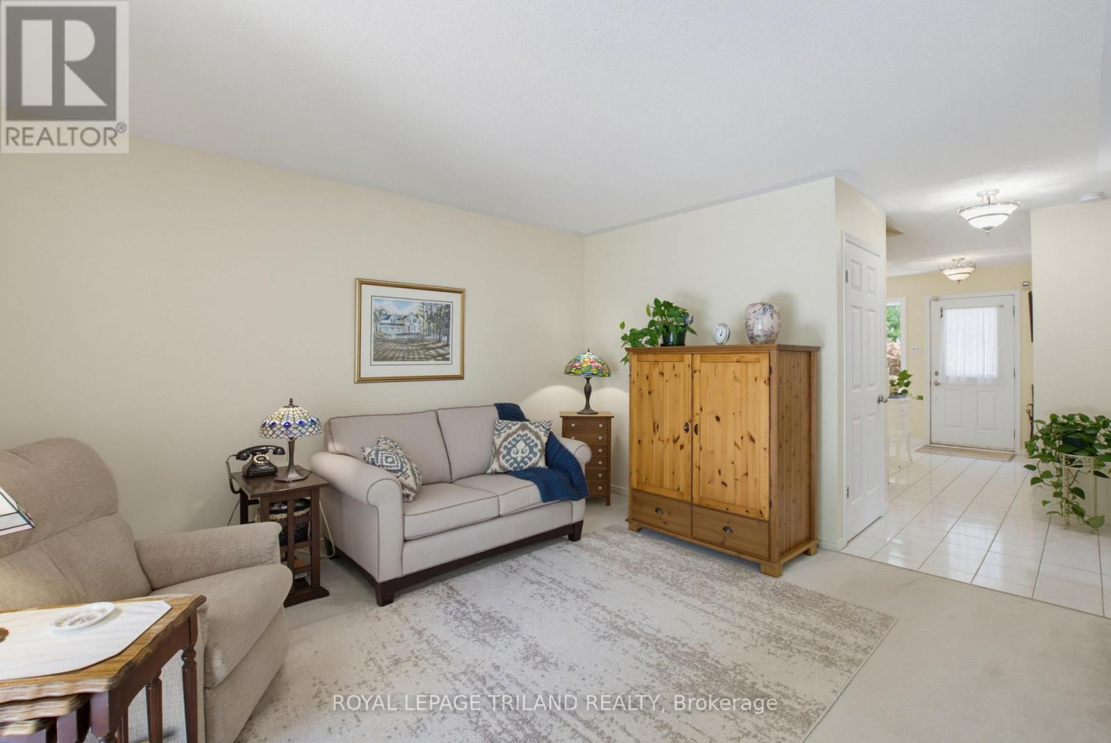 117 BOURNEMOUTH DRIVE - 11