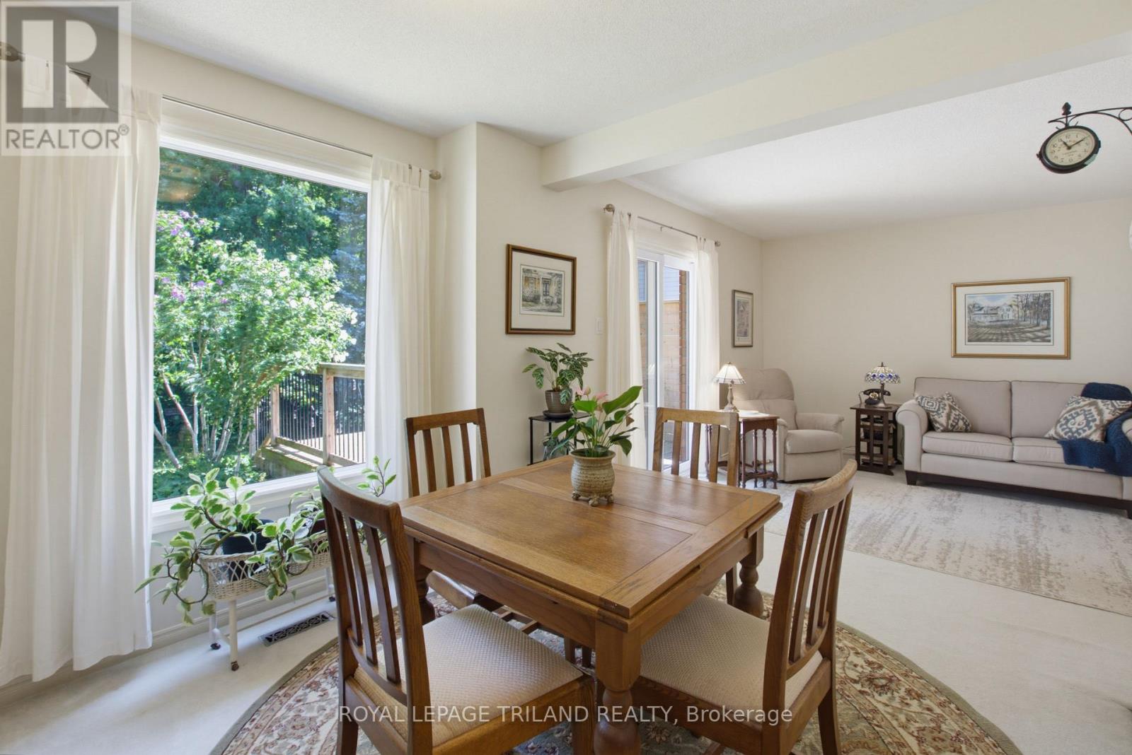 117 BOURNEMOUTH DRIVE - 13