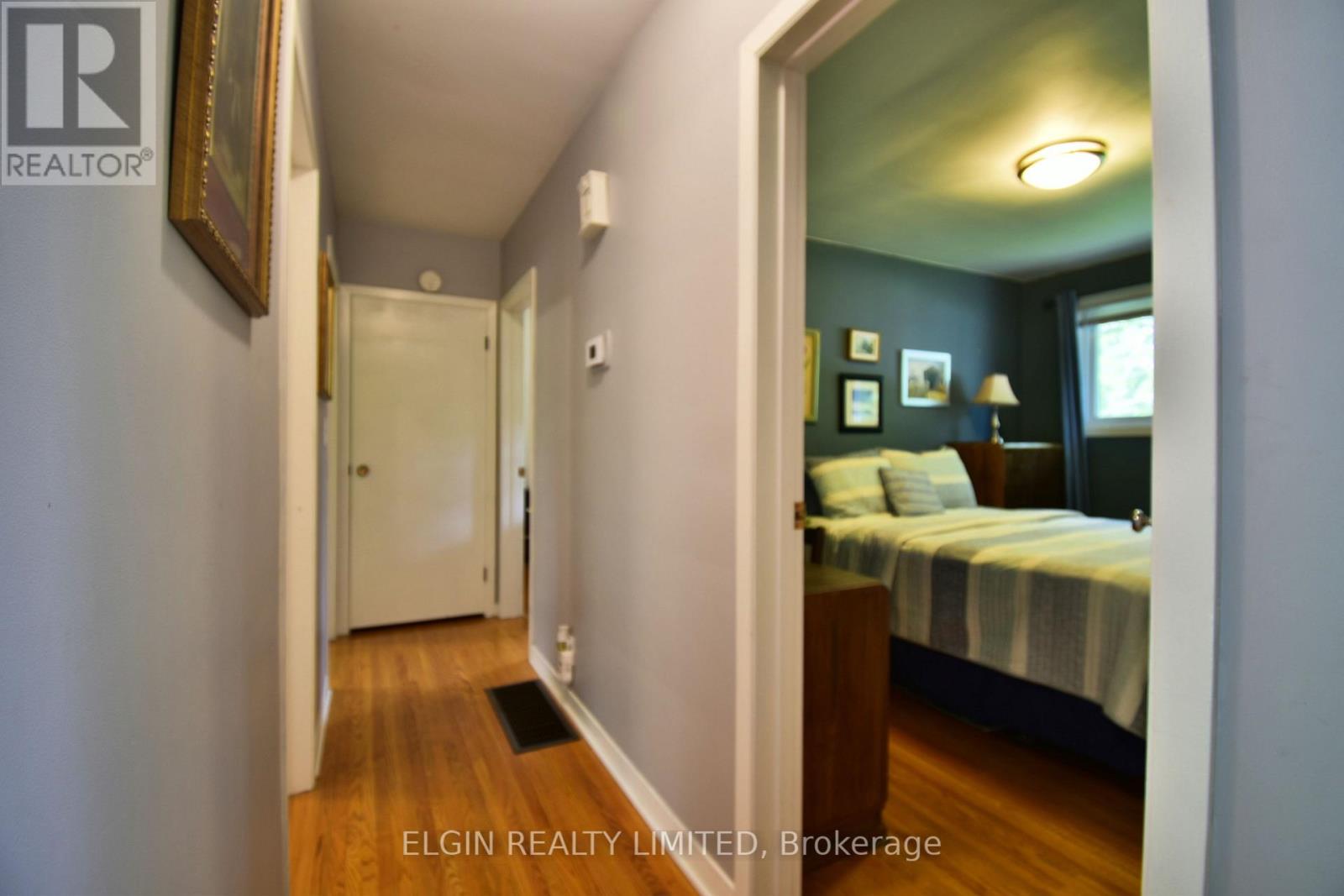 15 STEELE STREET - 15
