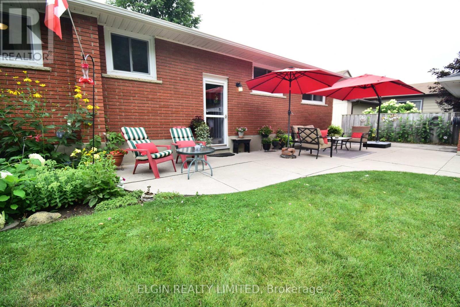 15 STEELE STREET - Image 29