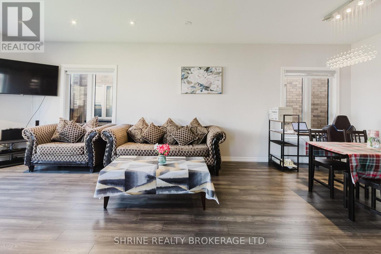 4369 LISMER LANE - 11
