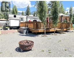 4868 Riverview Drive Unit# 108, Edgewater, BC V0A1E0 Photo 10