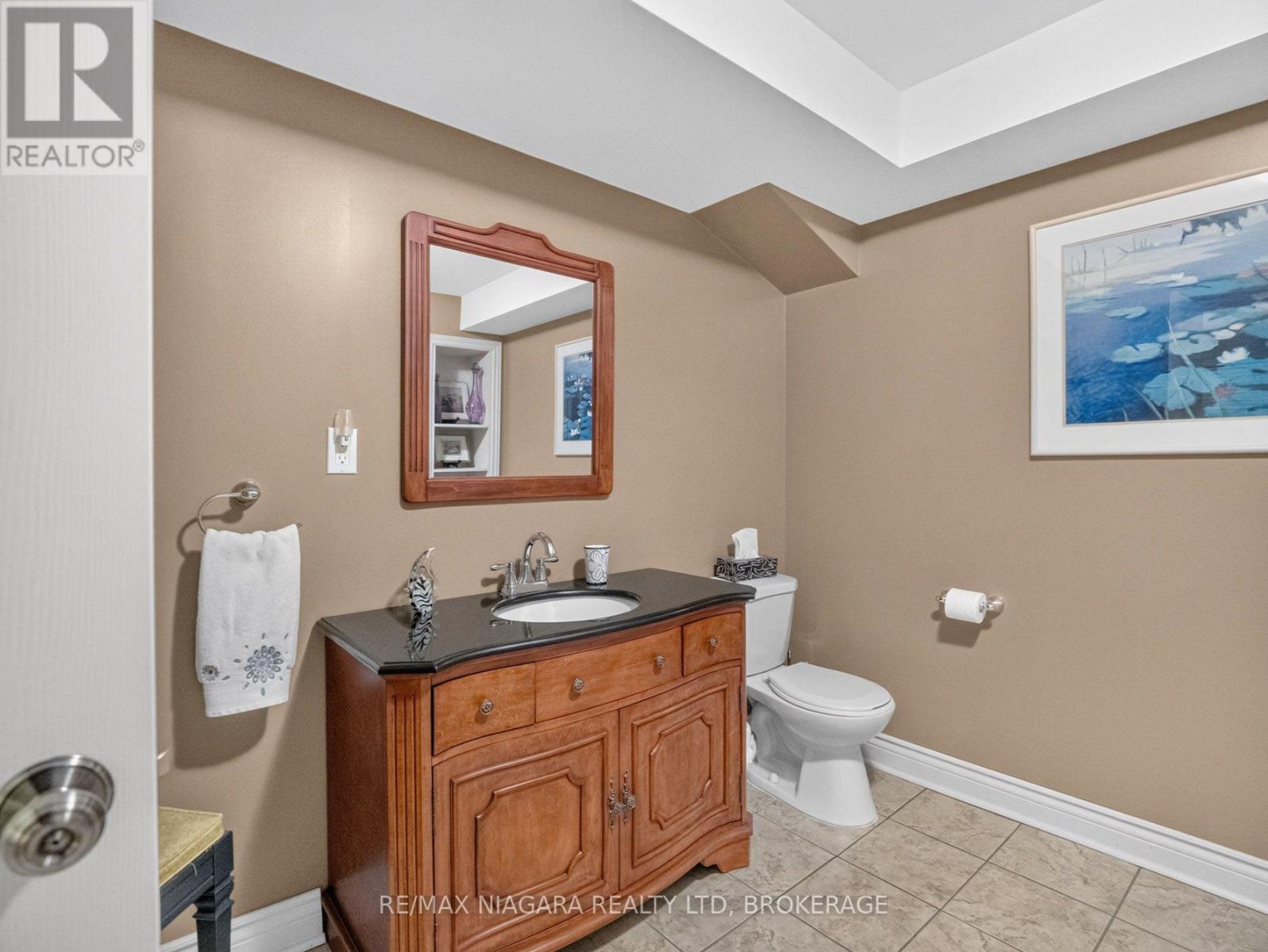 375 JASMINE COURT - 37