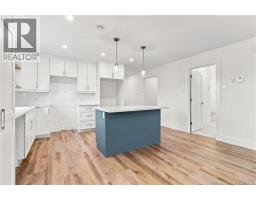 84 Aiden Street, photo 10