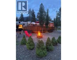 4868 Riverview Drive Unit# 108, Edgewater, BC V0A1E0 Photo 18