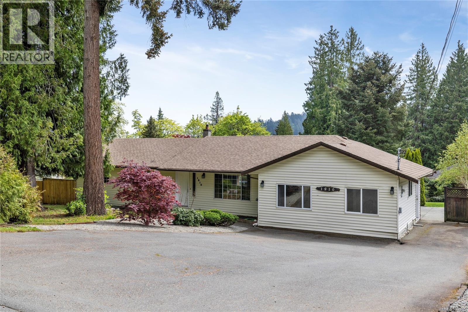1810 Extension Rd - 1