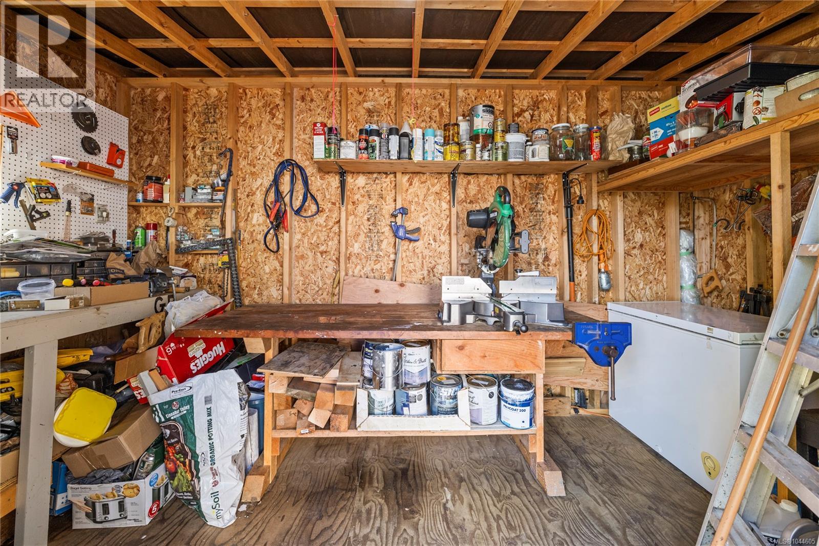 1810 Extension Rd - 44
