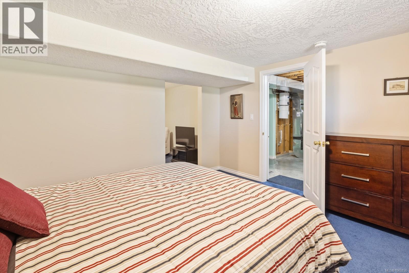 4245 Judge Dr - 34