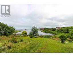 44 Battens Road thumbnail 28