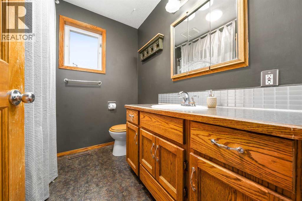 4129 55 Street - Image 13