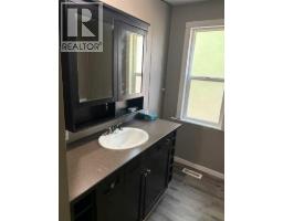 5206 49 Street, Castor, AB T0C0X0 Photo 14