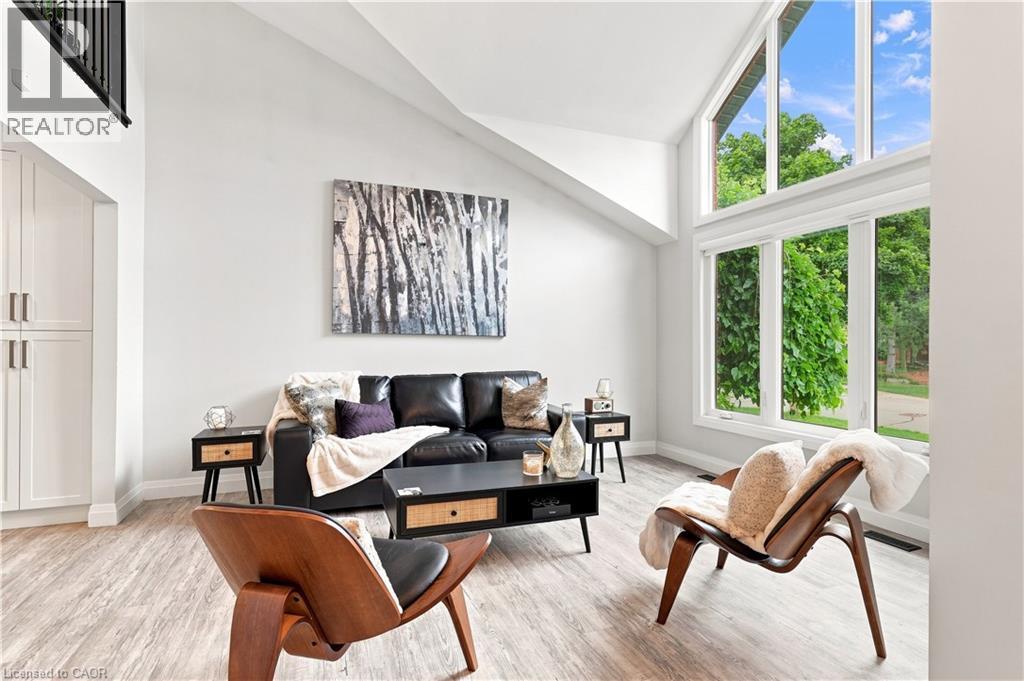 10 ROLLING ACRES Drive - 7