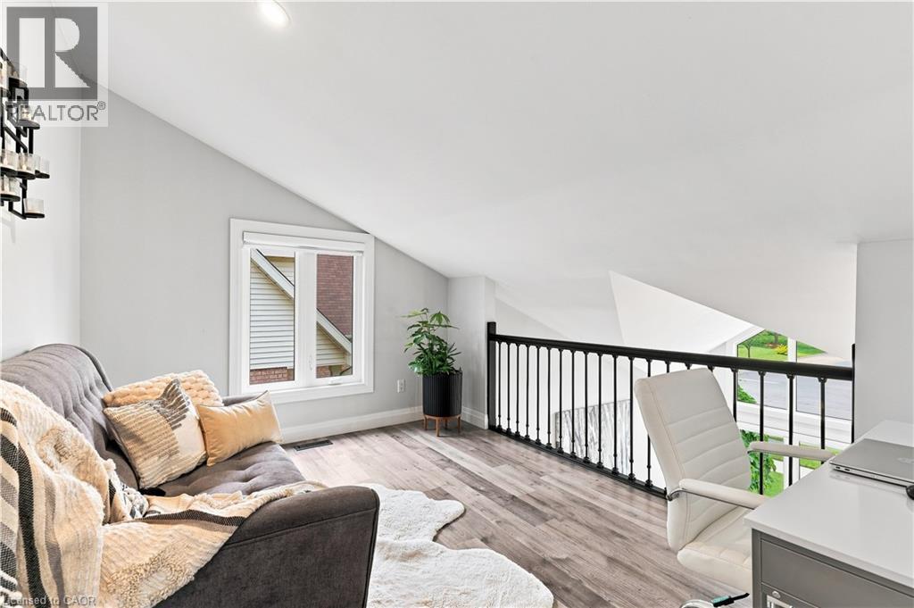 10 ROLLING ACRES Drive - Image 21