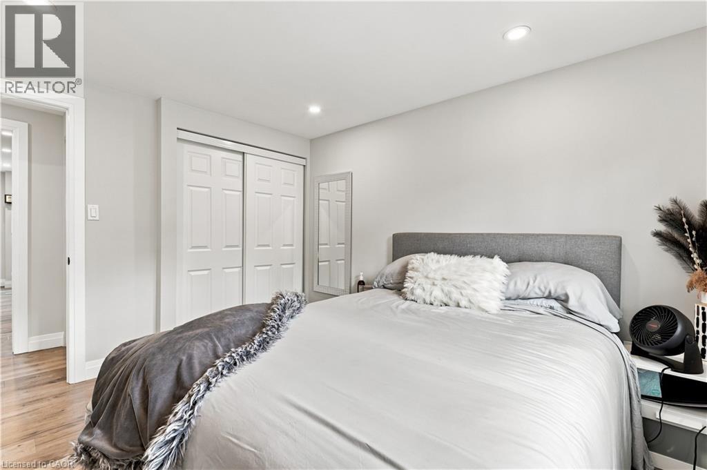 10 ROLLING ACRES Drive - Image 33
