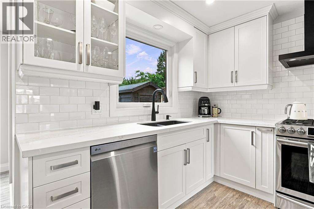 10 ROLLING ACRES Drive - Image 13