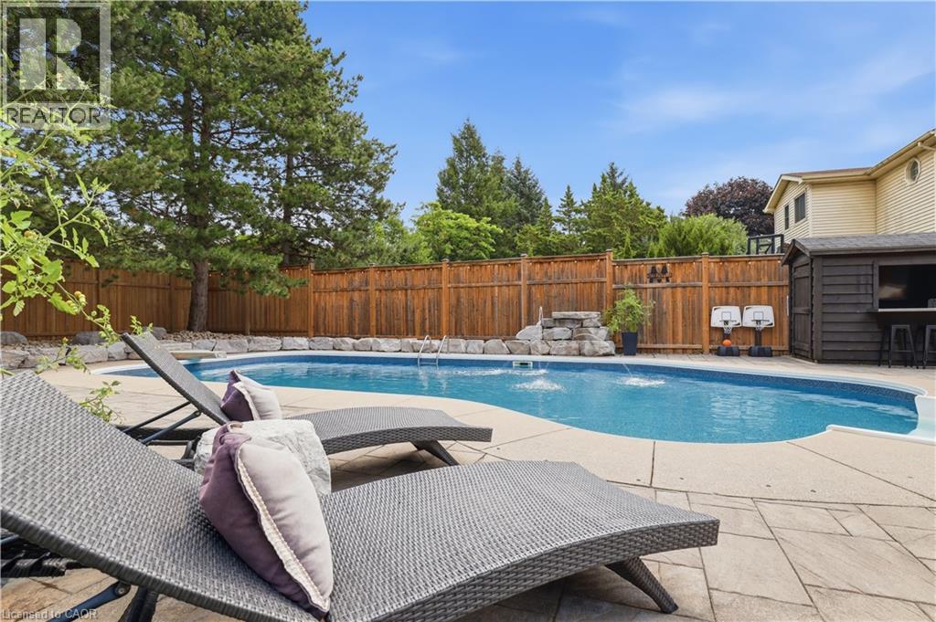 10 ROLLING ACRES Drive - 42