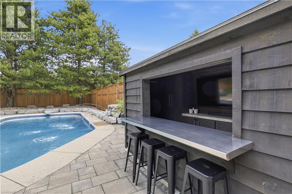 10 ROLLING ACRES Drive - Image 41