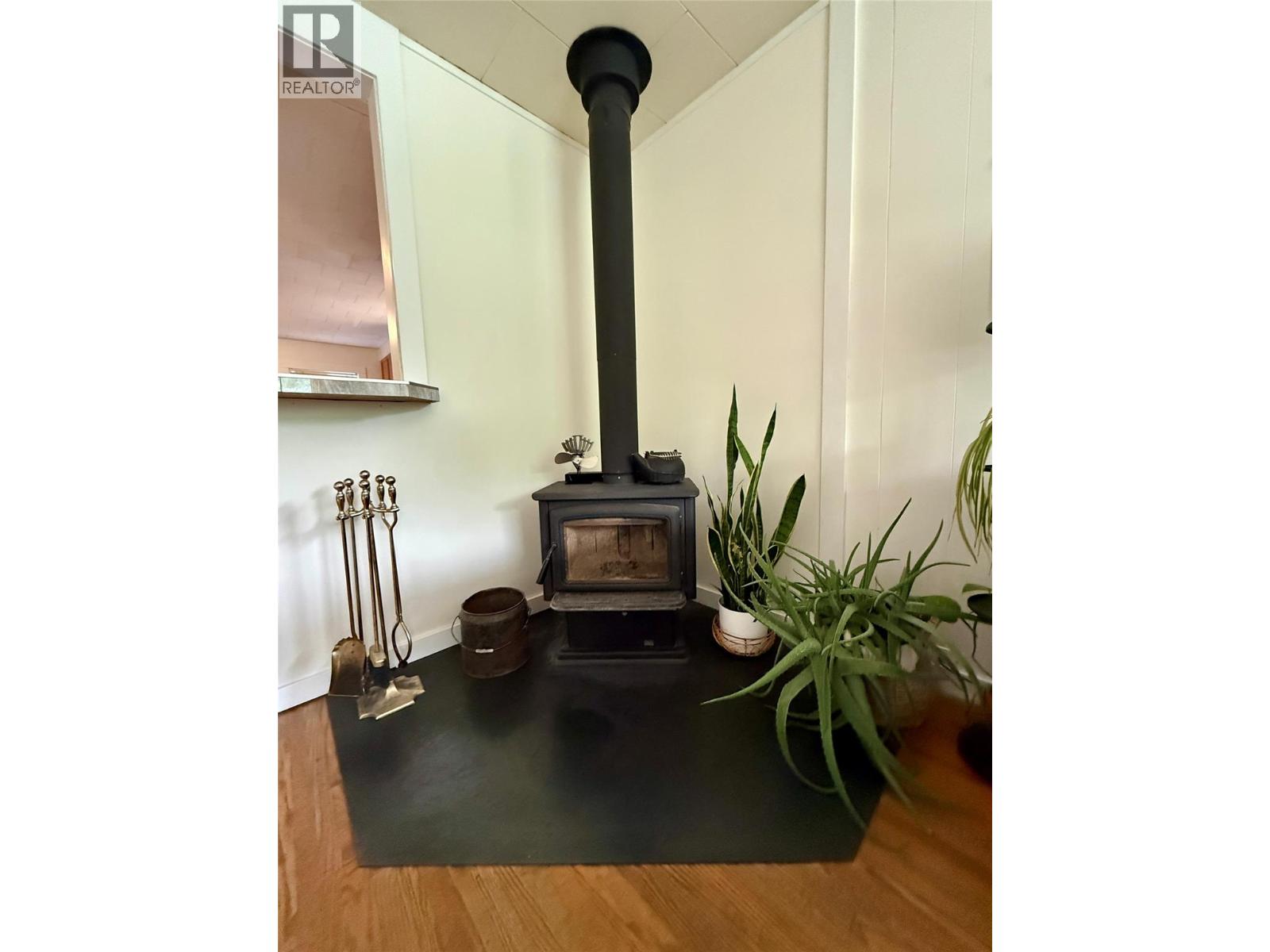 4 102ND Avenue - 26