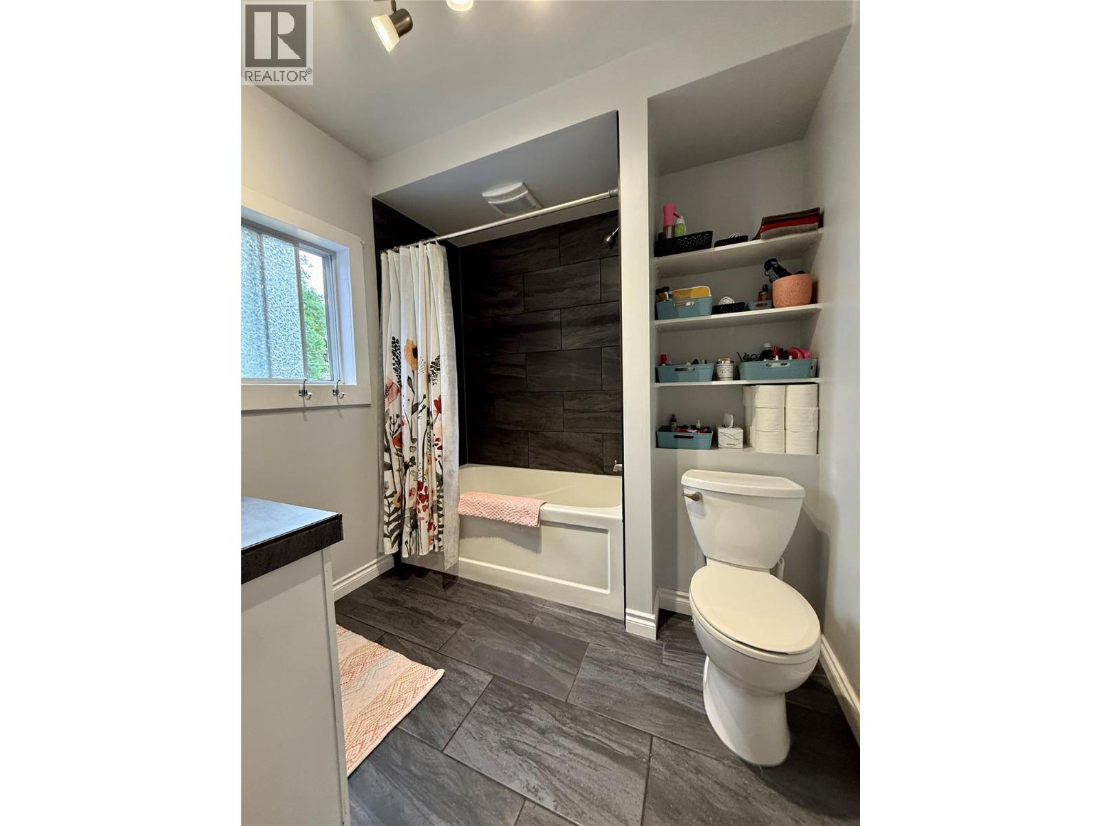 4 102ND Avenue - 27
