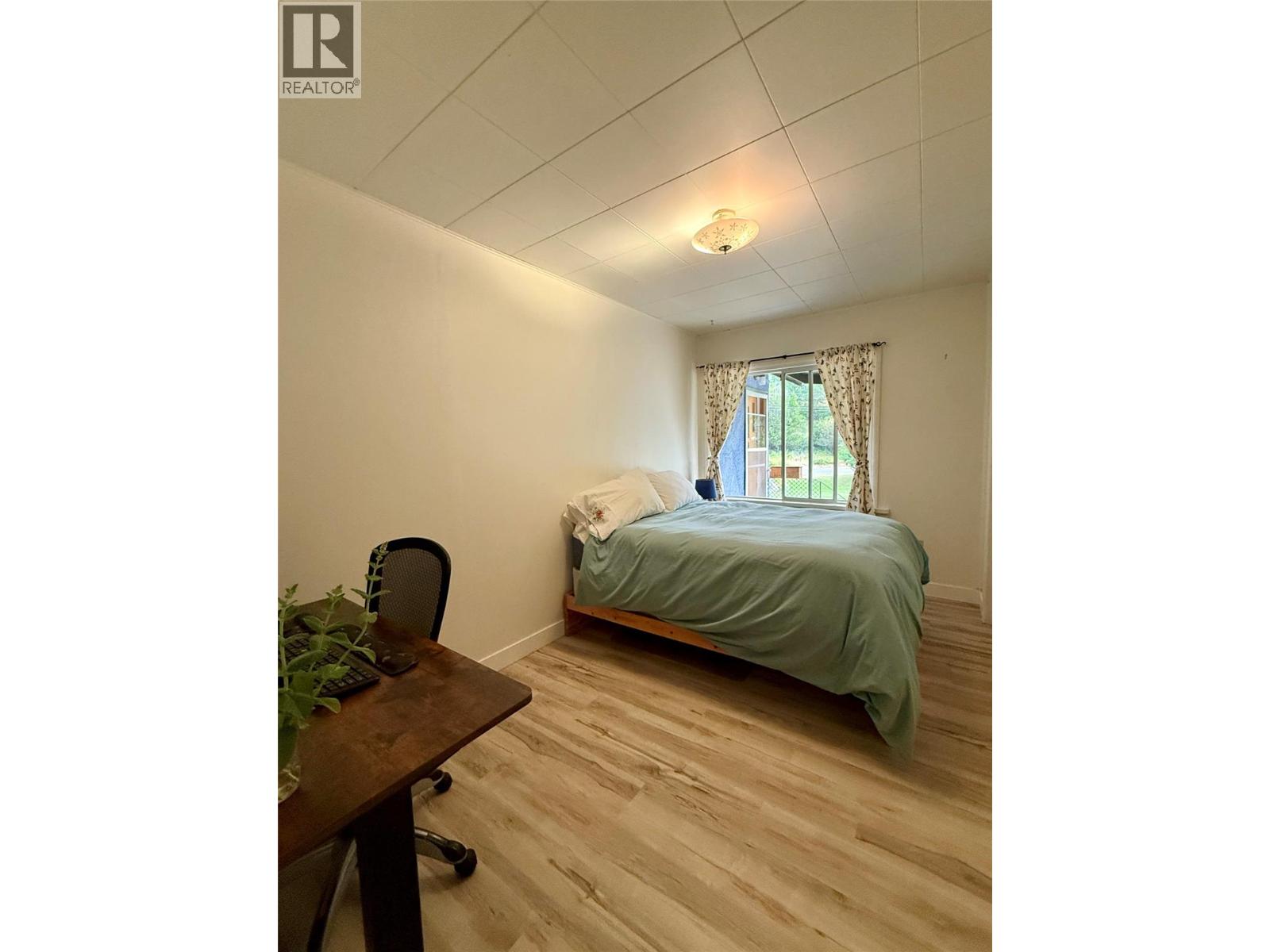 4 102ND Avenue - 29