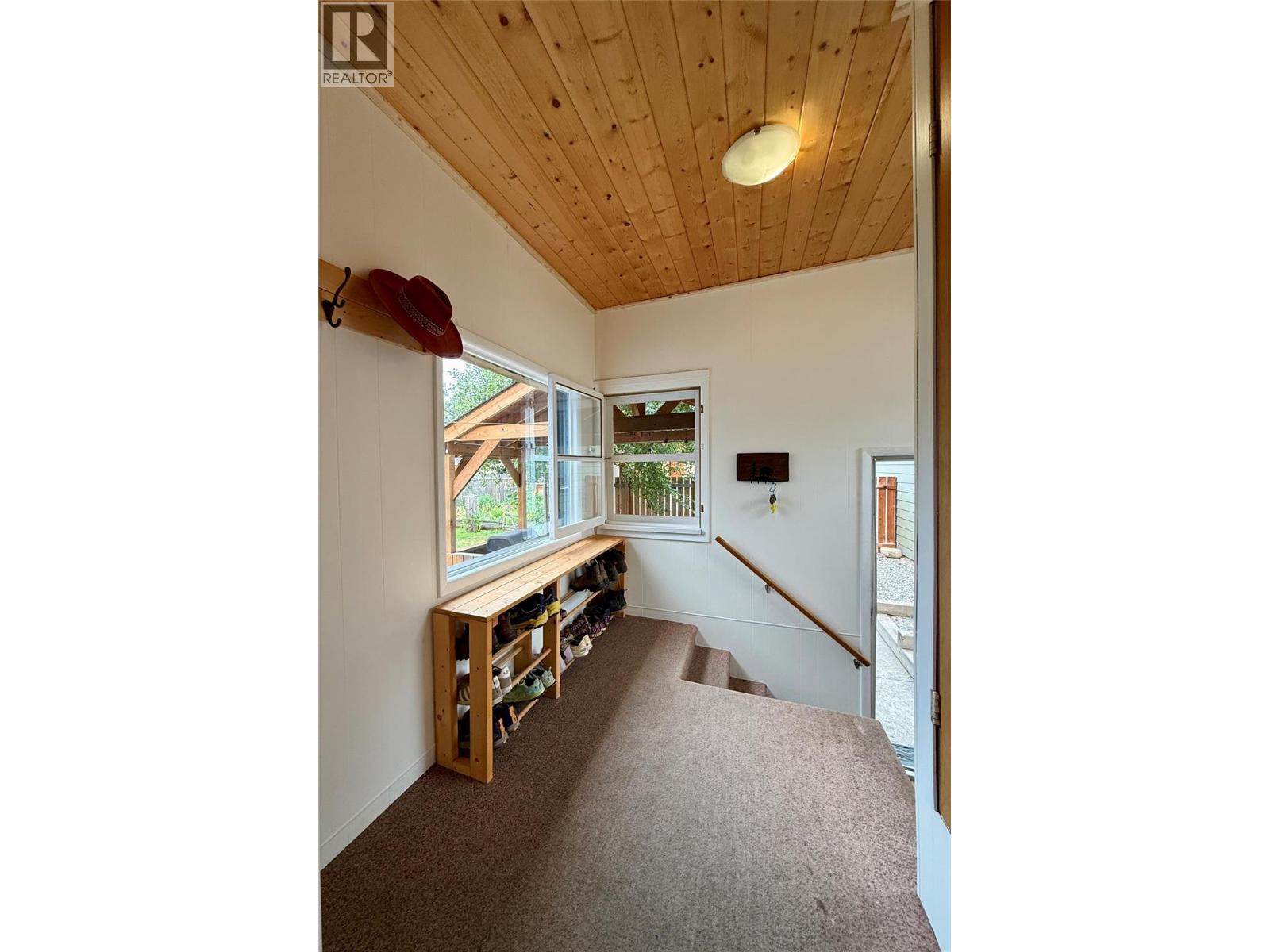 4 102ND Avenue - 17