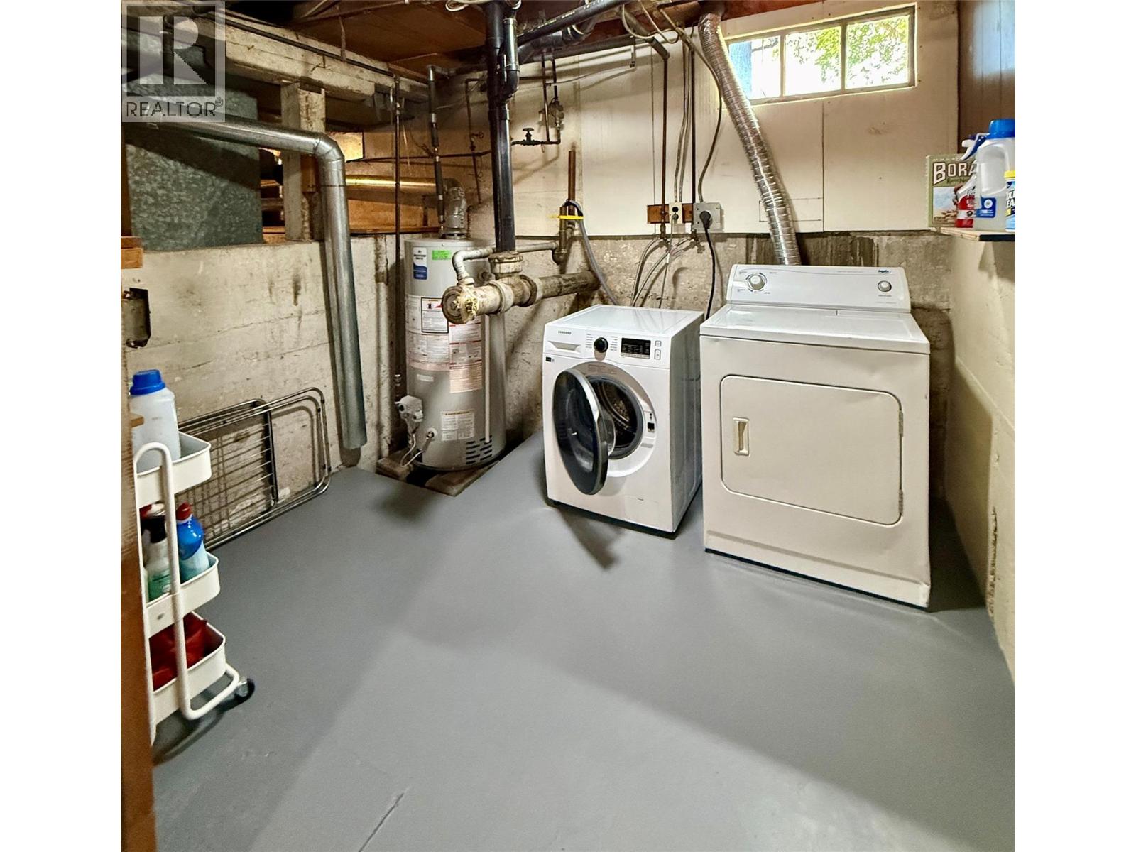 4 102ND Avenue - 34