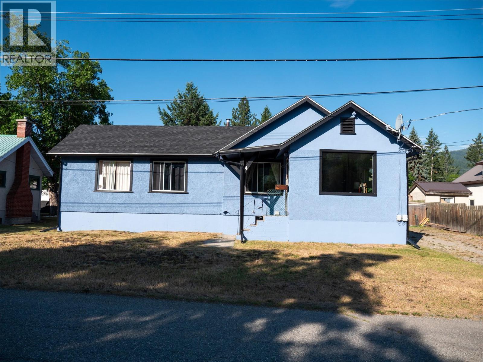 4 102ND Avenue - 1