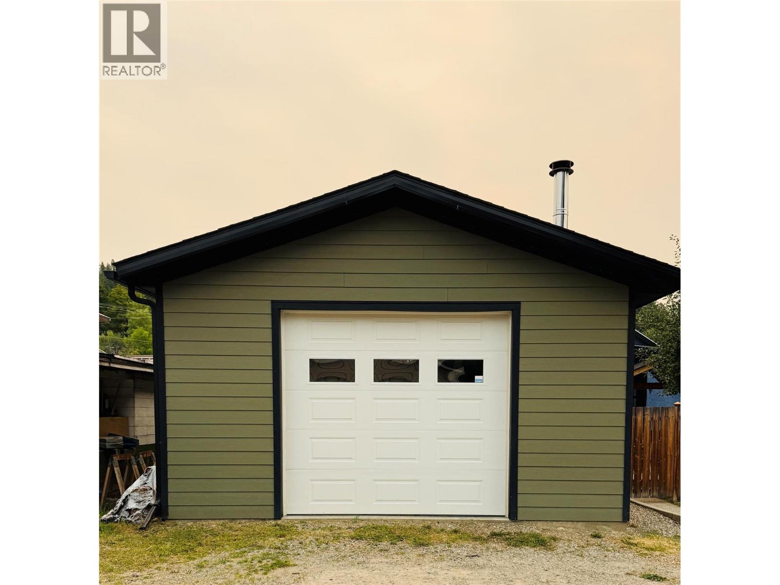 4 102ND Avenue - 10