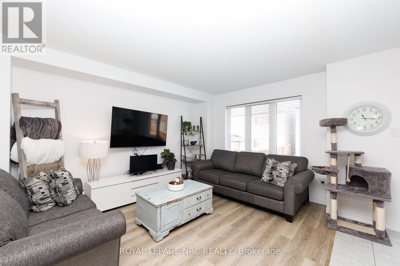 7794 WHITE PINE CRESCENT - 11