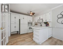 Laundry room - 7962 Booth Street, Niagara Falls, ON L2H1E8 Photo 8