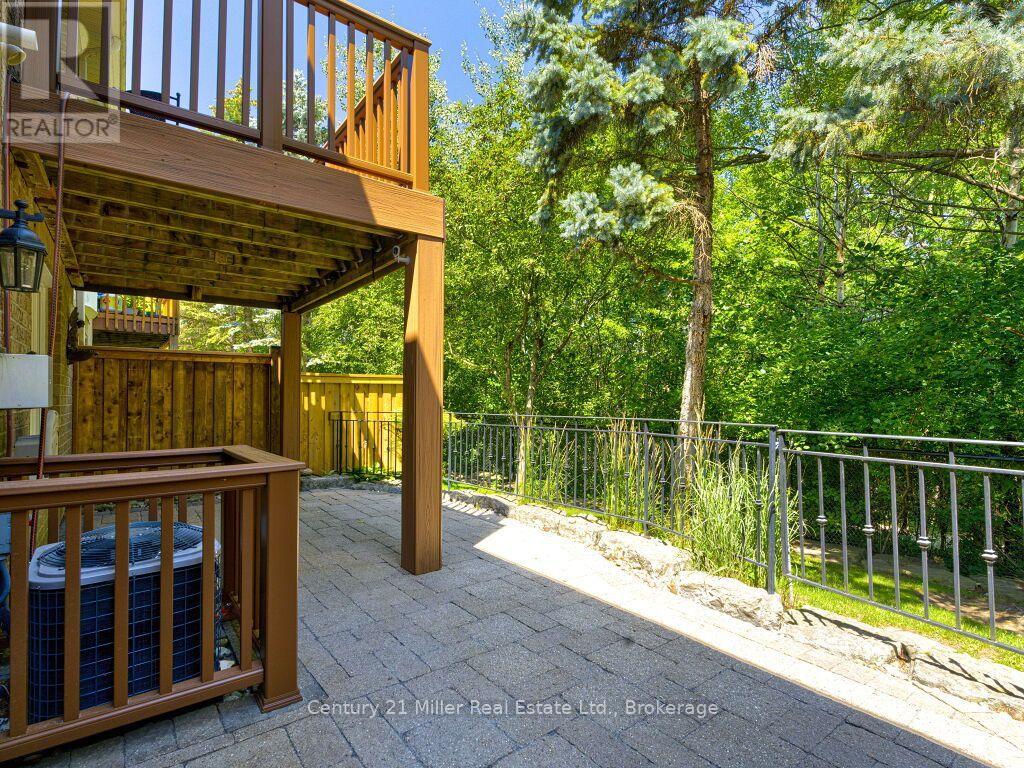 #19 1169 DORVAL DRIVE - 40