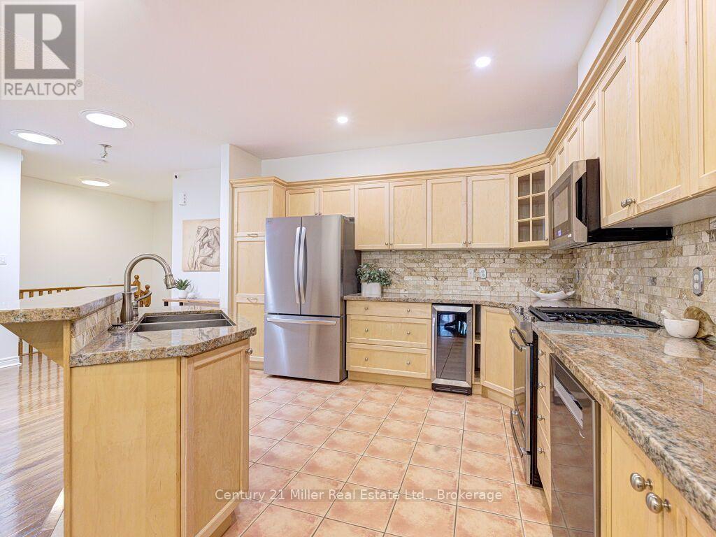 #19 1169 DORVAL DRIVE - 8