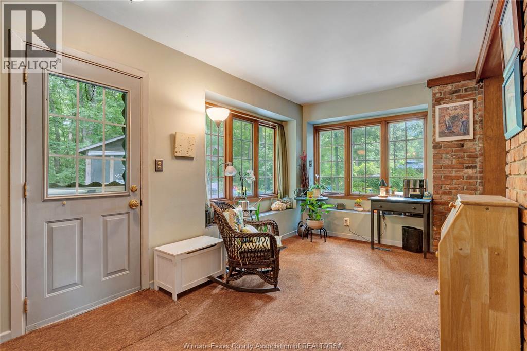1335 LAURIER DRIVE - 16