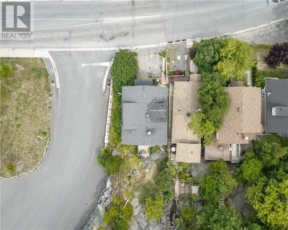 287 Van Horne Street - 25